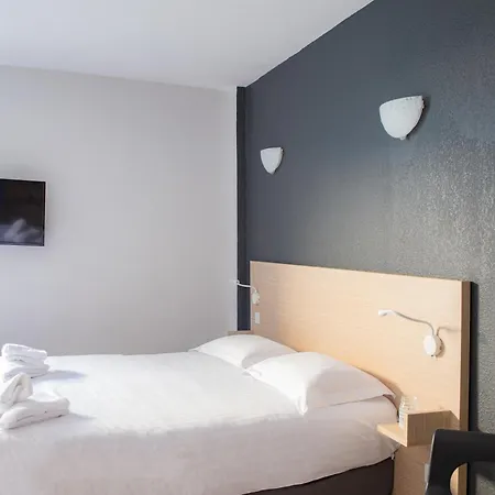Zenitude Hôtel-résidences La Tour De Mare Fréjus